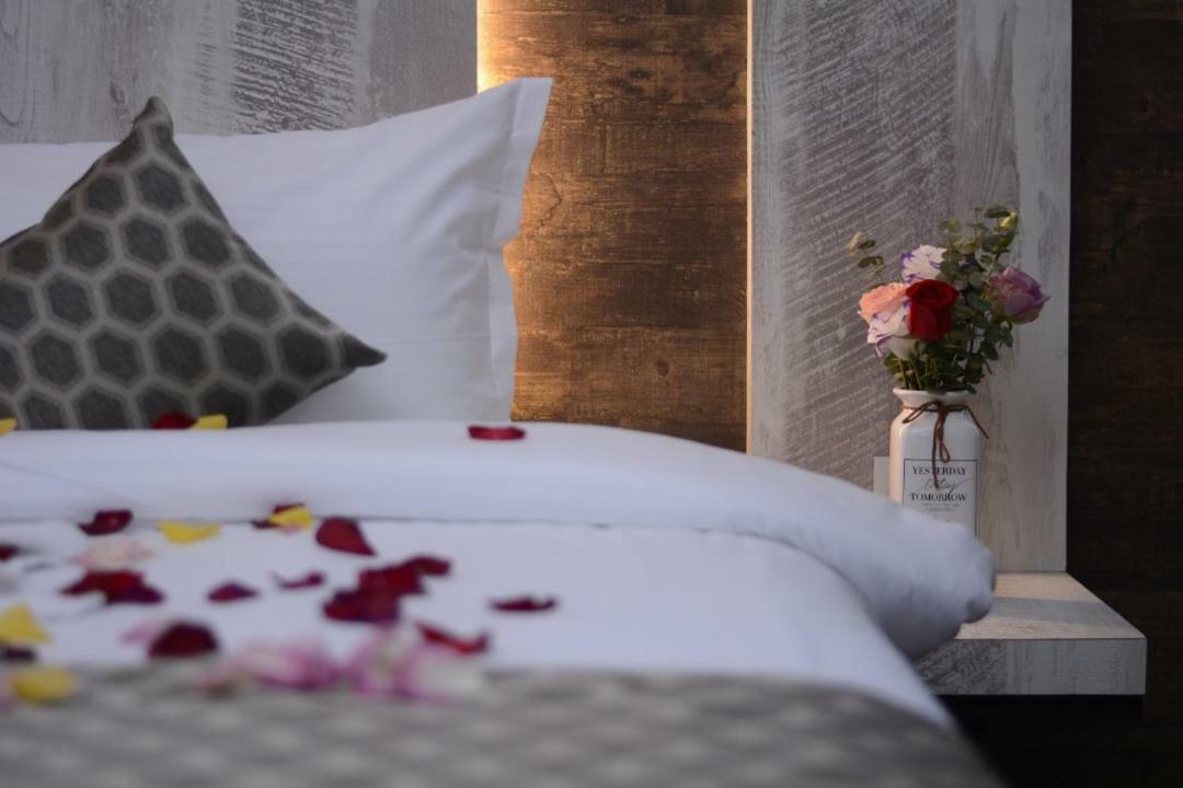 Rest And Comfort Boutique Hotel Kuala Terengganu Ngoại thất bức ảnh